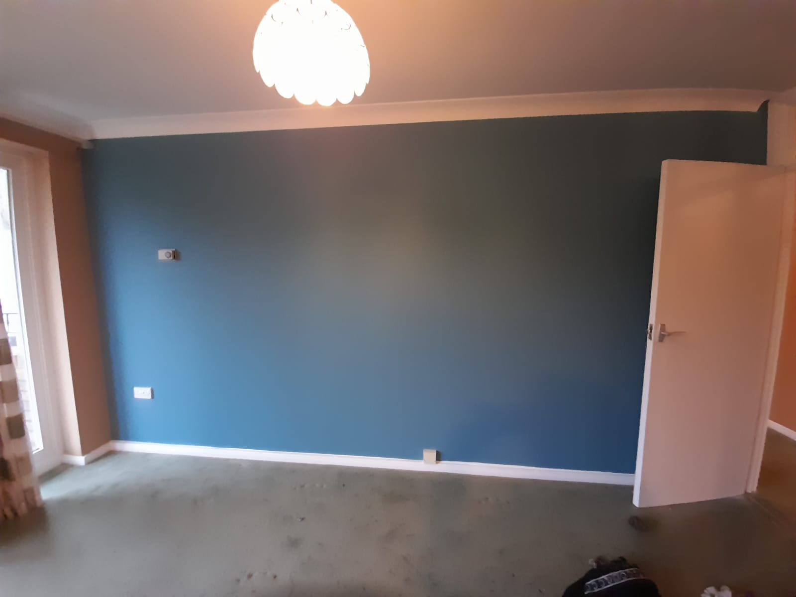 Beautifully painted feature wall by J&R Painting Brighton